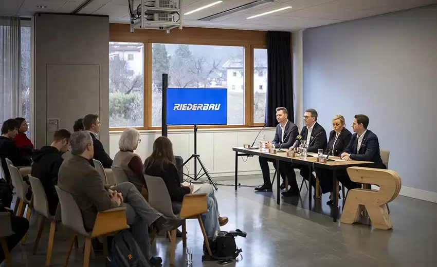 Pressekonferenz Kooperation Renner Bauunternehmung und Rieder Bau 02-2026