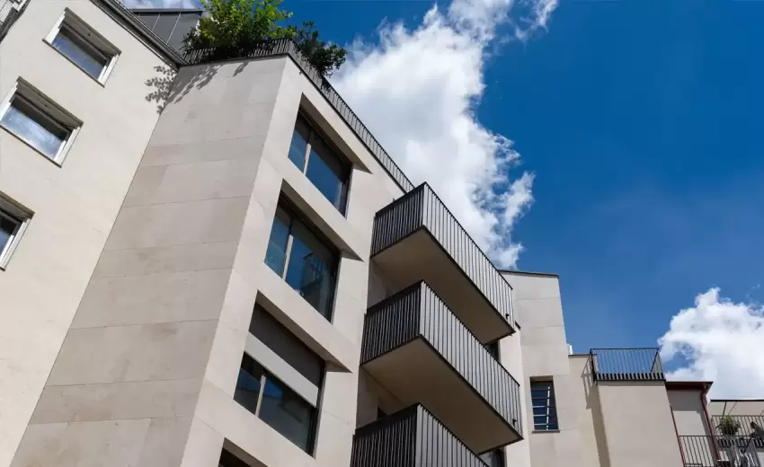 Michael Renner Bauunternehmung Oberanger 45 Neubau Wohn-, Büro- und Geschäftshaus