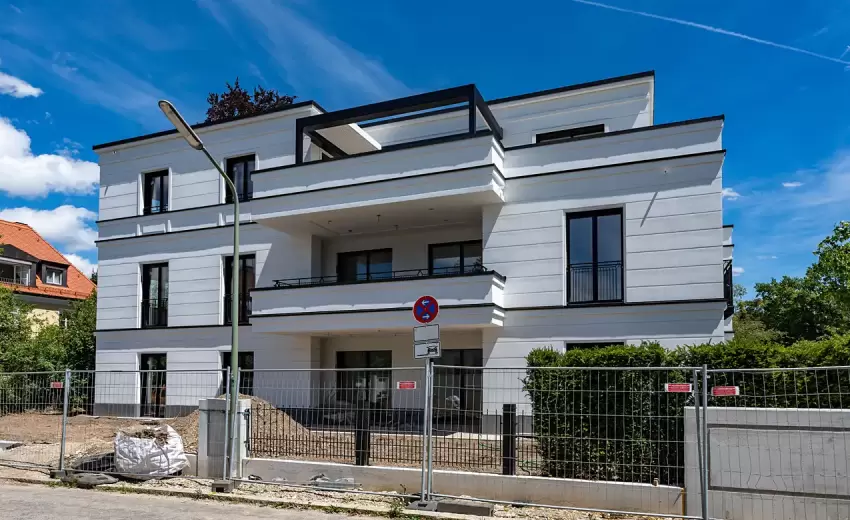 Michael Renner Bauunternehmung Schlagintweitstraße 2 Neubau Wohnhaus mit zweigeschoßiger Tiefgarage