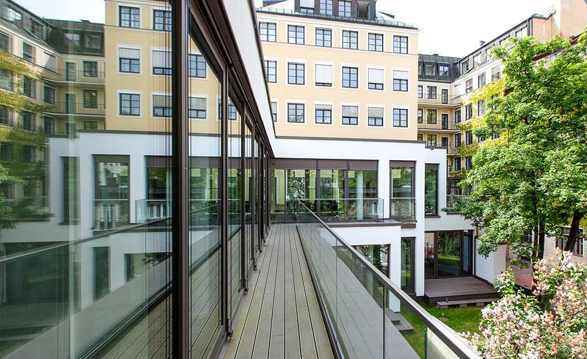 Von der Tan Straße 6